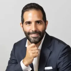 Manuel Macias - Koax Legal