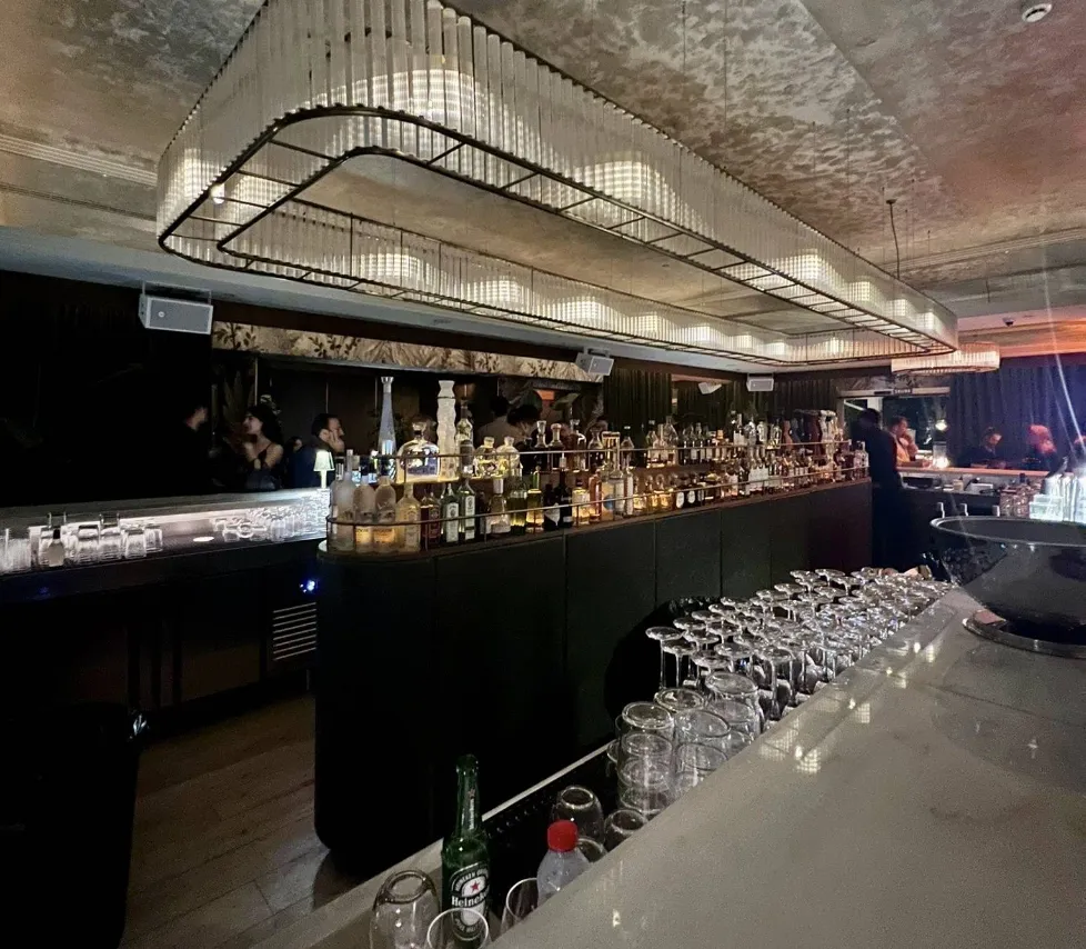 Claude's Bar · Nightclub in Marbella