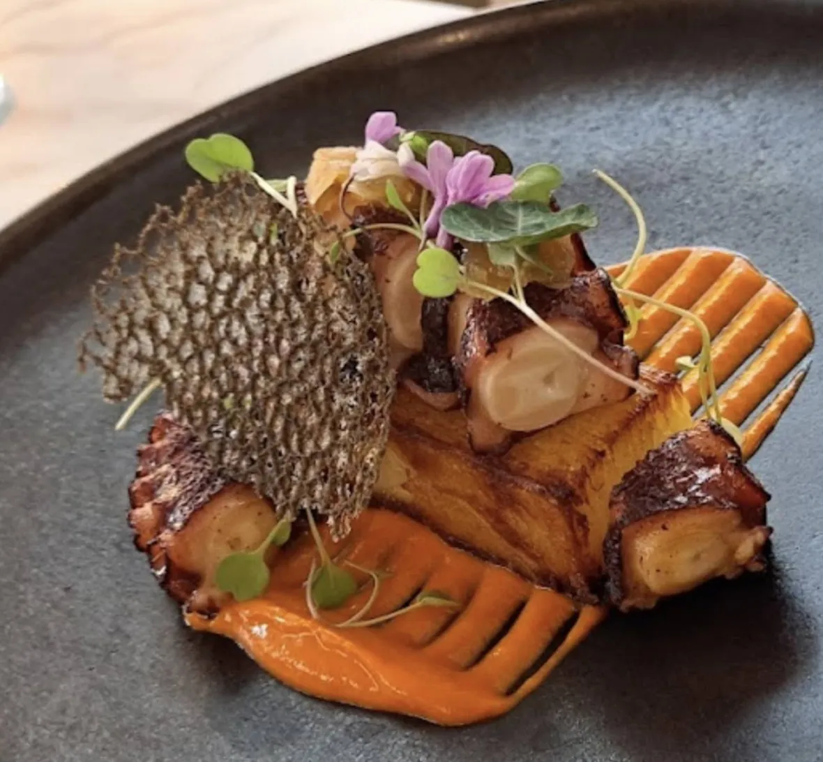 Ikan · Restaurant in Cancelada