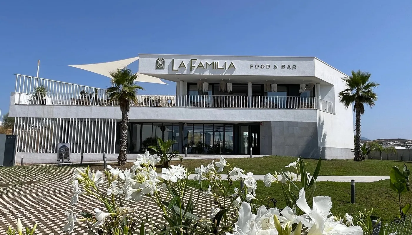 La Familia · Restaurant in Estepona