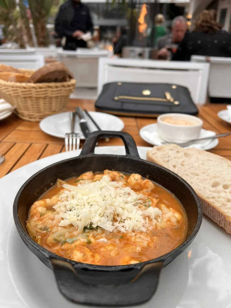 La Sala Puerto Banús · Restaurant in Marbella